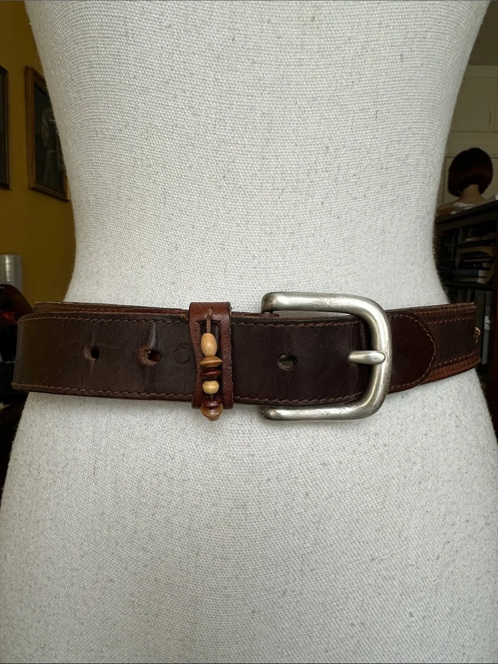 Vintage Solid Brass Buckle Men's Brown Leather Belt with Wooden Beads 32 in